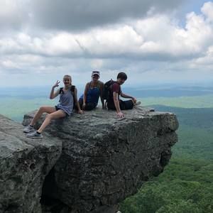 Meet your Posher, Amy